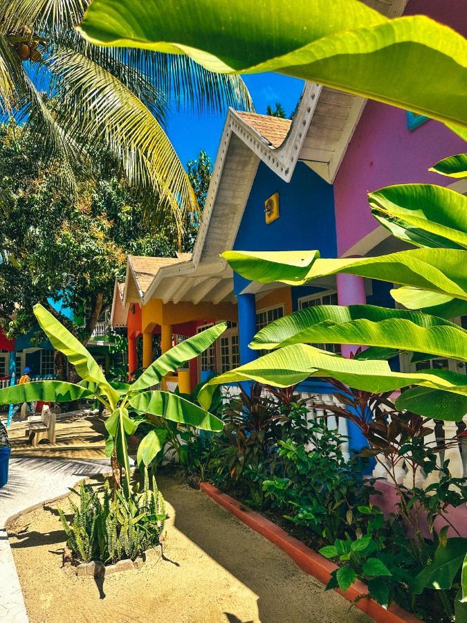 The Boardwalk Village Negril Extérieur photo