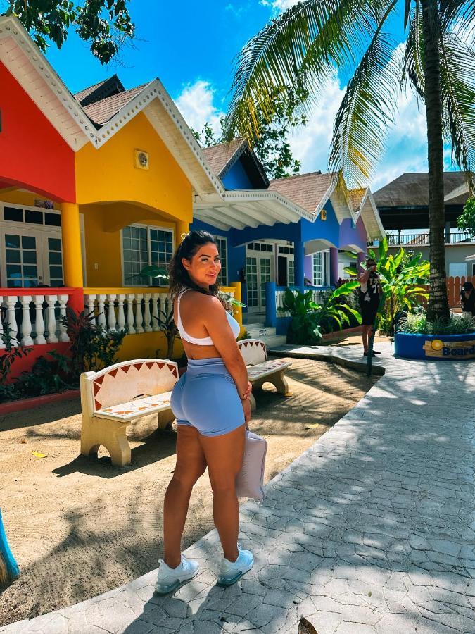 The Boardwalk Village Negril Extérieur photo